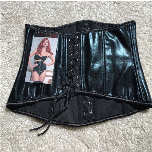 Waist Cinched - Picture 2 of 3